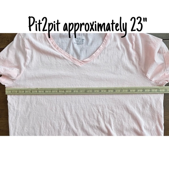 Time and Tru Women’s Peach Short Sleeve V-Neck T-Shirt (Size XXL) - Picture 7 of 9